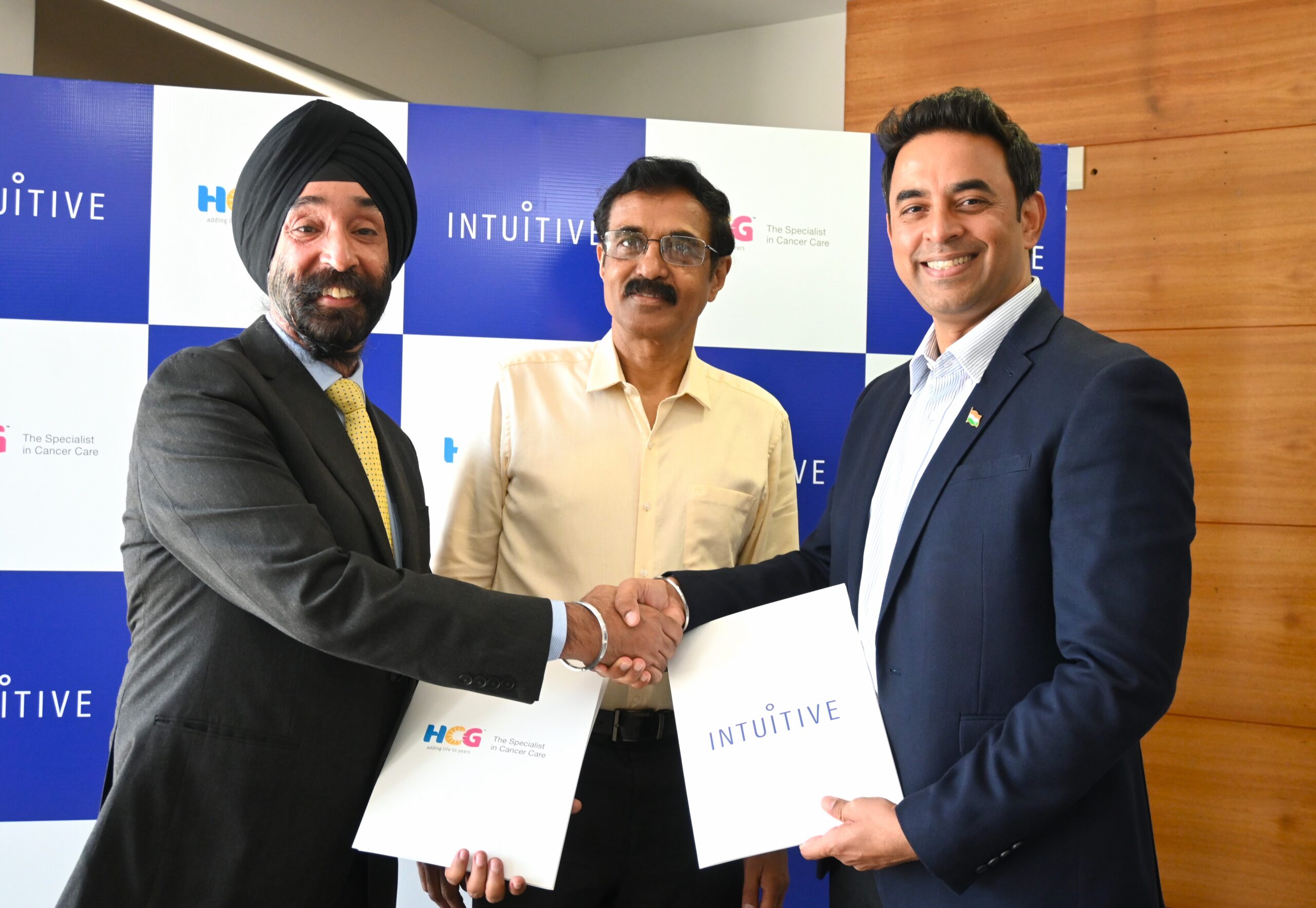 HCG Cancer Hospital collaborates with Intuitive to deepen accessibility of Robotic-Assisted Surgery across India; Begins to Install 4th Gen Da Vinci systems